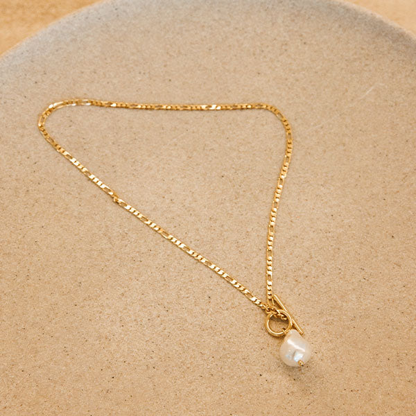 Ava Necklace
