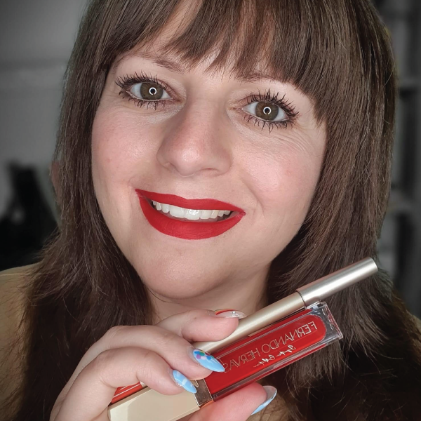 Paquita Red Lipliner