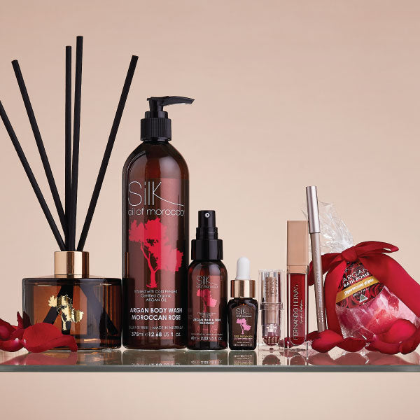 A Box of Roses Beauty Hamper