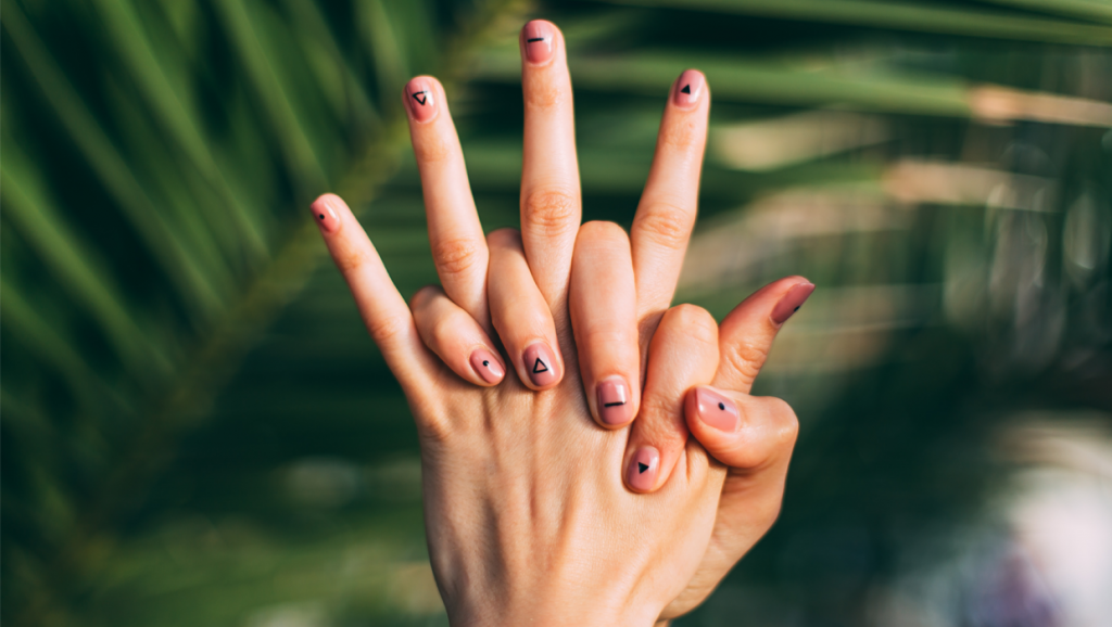 The Smart Girl's Guide to Growing Stronger, Healthier Nails This Winter